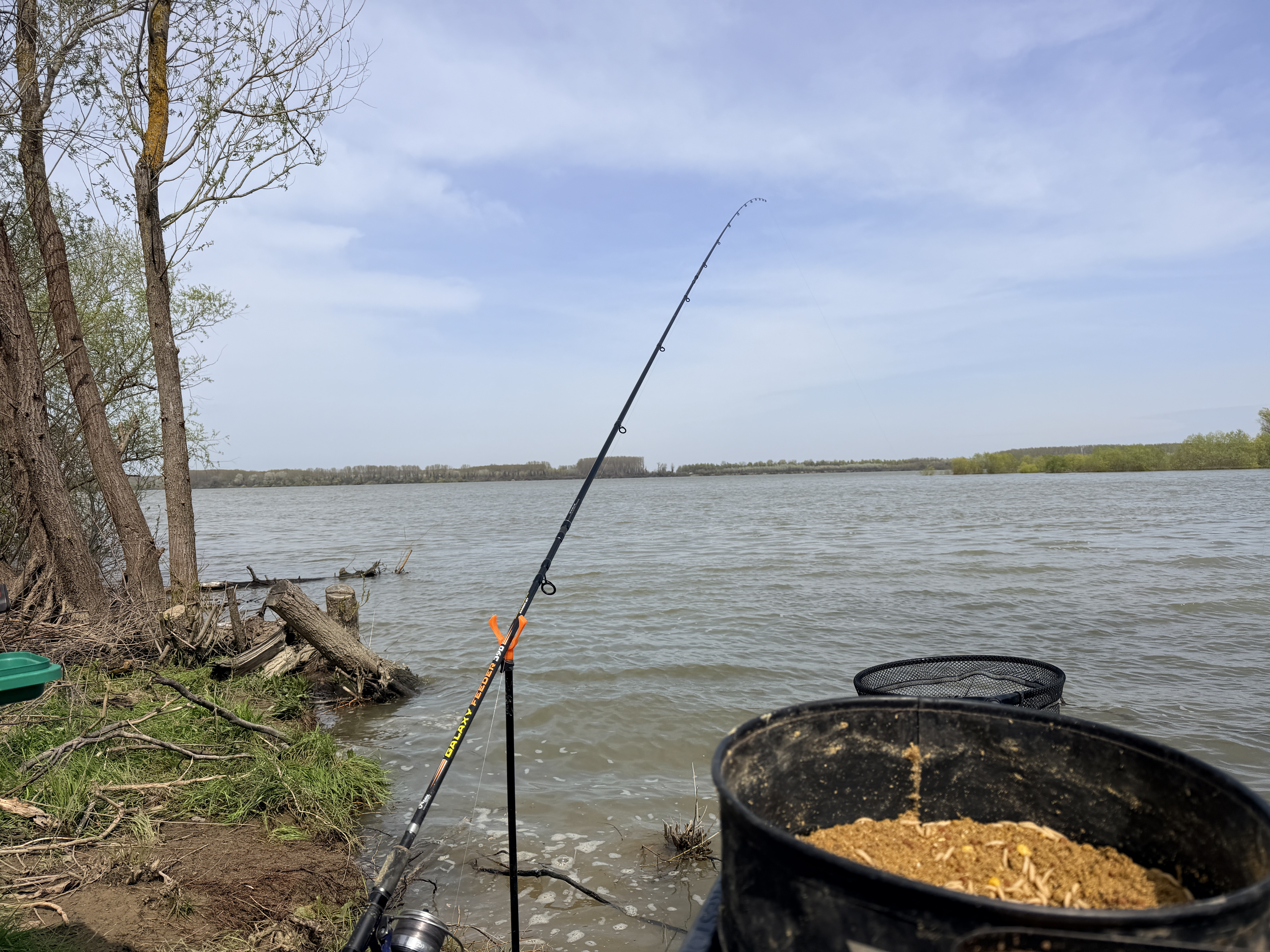 ПРОЛЕТЕН РИБОЛОВ на РЕКА ДУНАВ с ФИДЕР