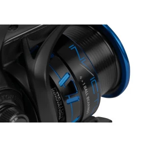 Фидер Макара с Преден Аванс PRESTON Invictus 420