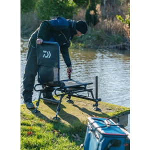 Фидер Стол Daiwa N’ZON SLIDETRAY FEEDER CHAIR