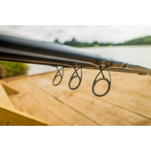 Фидер Въдица PRESTON Monster Xtreme Distance Feeder - 450см 220гр