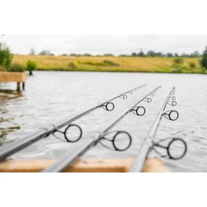 Фидер Въдица PRESTON Monster Xtreme Distance Feeder - 450см 220гр