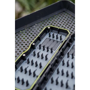 Класьор за Поводи MATRIX HLR Pro Hooklength Box - Slim 15cm