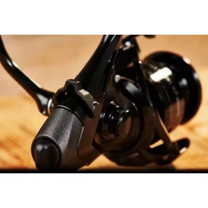 Макара Okuma Dyna Drag XP Baitfeeder