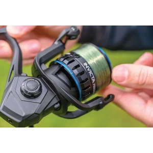 Макара с Преден Аванс Okuma Invicta Feeder 4000