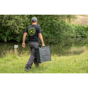 Маса Matrix Pro Rigid feeder tray