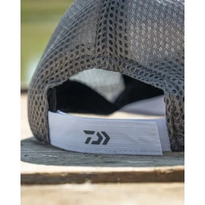 Шапка с козирка DAIWA PRO PERFORMANCE CAP – White/Grey