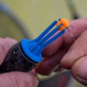 Щипка за Силиконов Ринг PRESTON Floater Pellet Bander